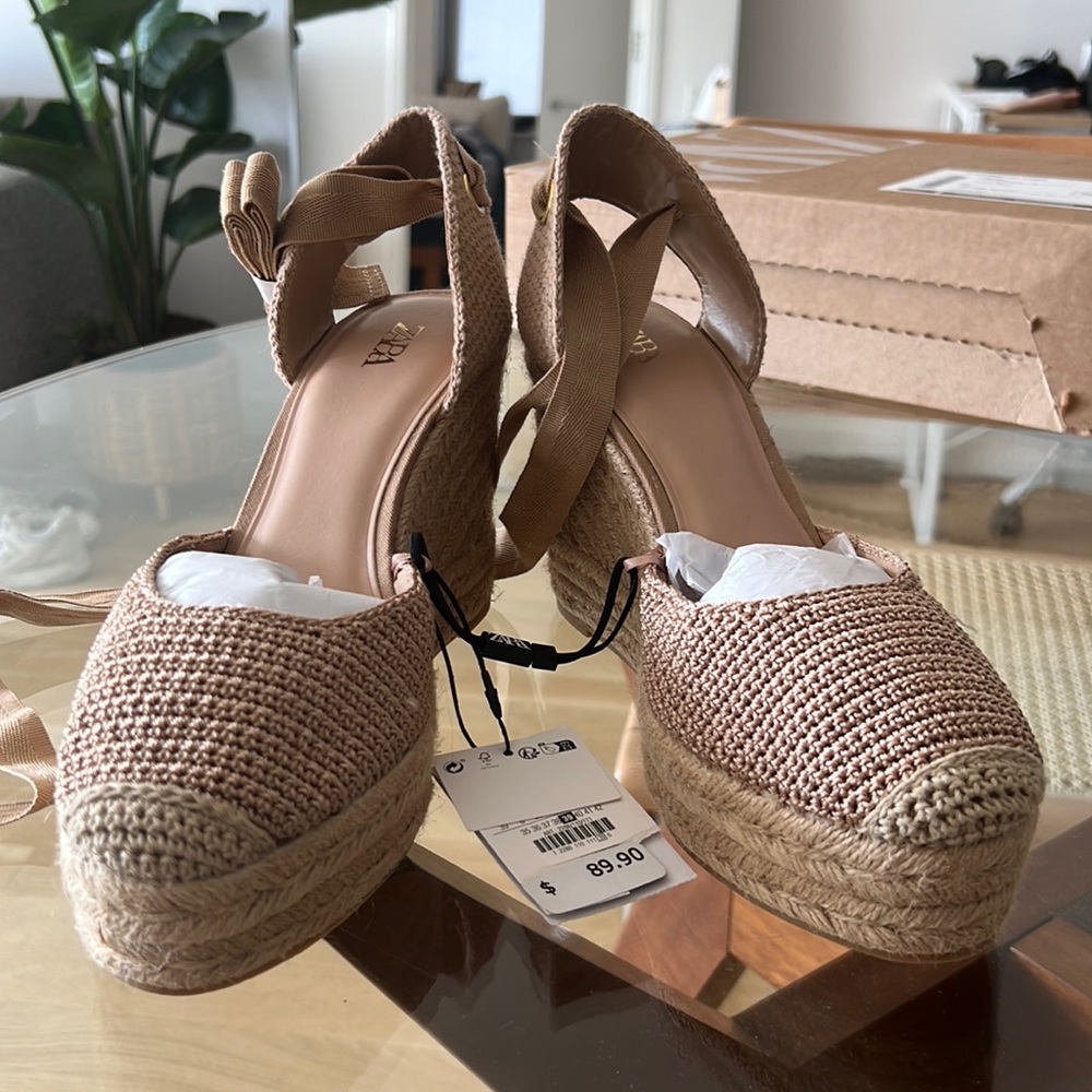 Zara Tan Espadrilles Slip-On Woven Comfort